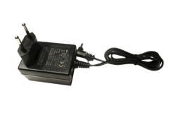 12V 1A Modem ve Arduino Uyumlu Plastik Kasa Priz Tipi Adaptör S12A03-120A100-P4