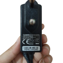 Huawei 12V 0.5A Modem ve Arduino Uyumlu Plastik Kasa Priz Tipi Adaptör HW-120050E1W