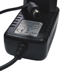 12V 1.2A Modem ve Arduino Uyumlu Plastik Kasa Priz Tipi Adaptör DQ-1220A