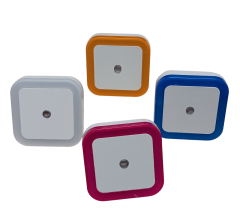 4 Farklı Renk Cata CT-9500 Fotoselli Led Gece Lambası Mavi, Amber, Pembe, Beyaz Işık 30lm 1W 220V