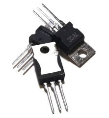 7812C 12V 1.5A Lineer Voltaj Regülatör- TO220 Kılıf - 10 Adet