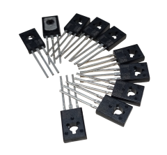 10 Adet MJE13003 13003 TO-126 1.5A 400V 0.2W NPN Bipolar Transistör